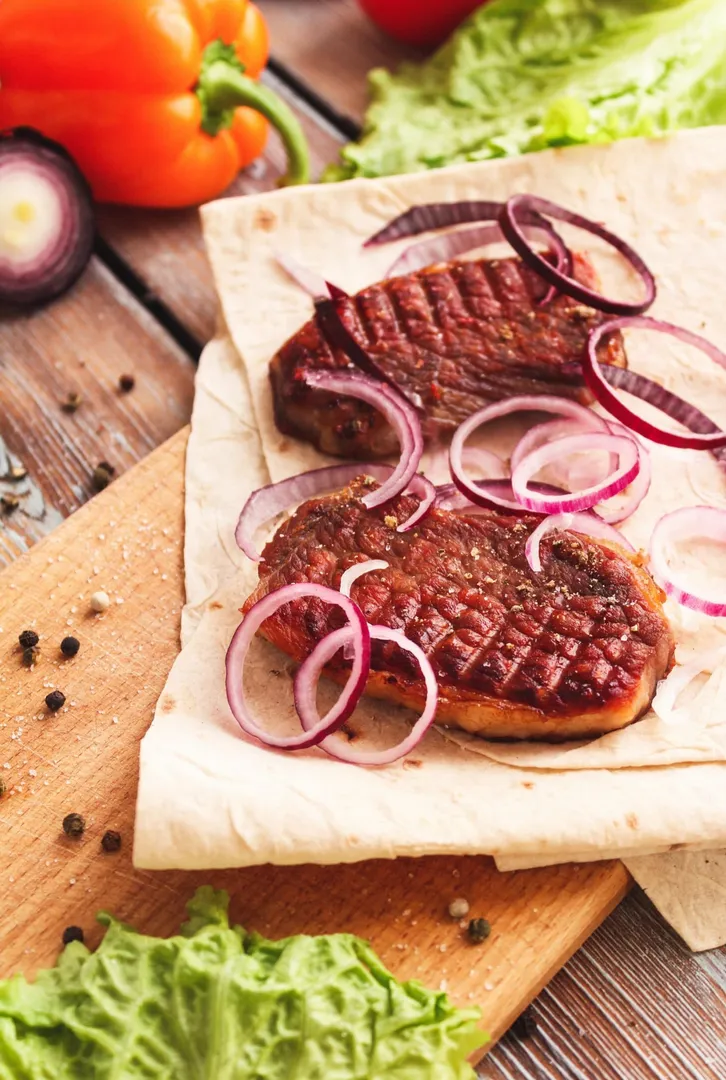 Actualización del abogado de Salmonella: Casi 900 casos relacionados con el brote de Salmonella Oranienburg.